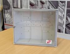 PSP na stěnu, průhledné dveře, na šroubek (2)