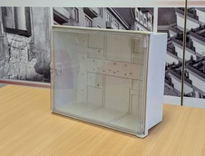 PSP na stěnu, průhledné dveře, na zámek (3)